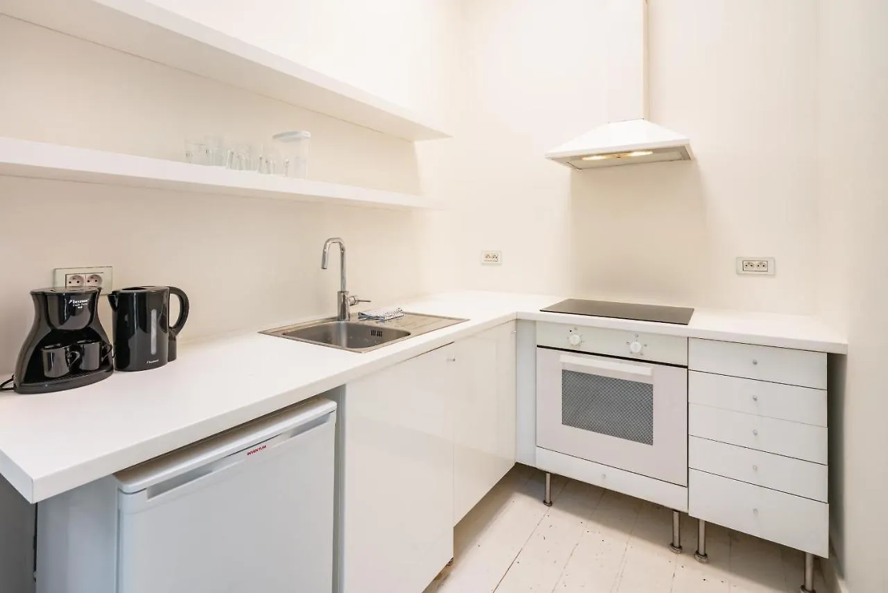 National Street Residence Антверпен Апартаменты