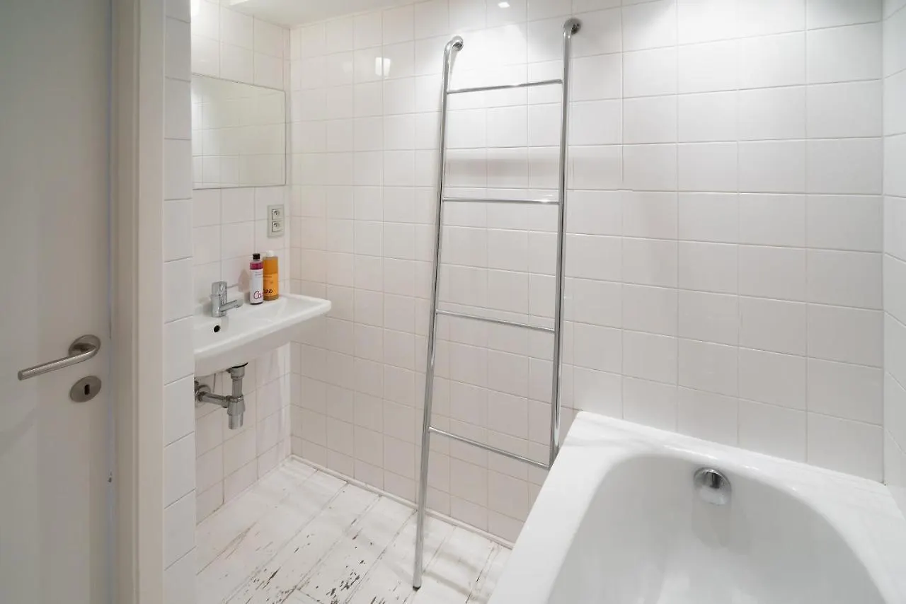 National Street Residence Антверпен 0*,